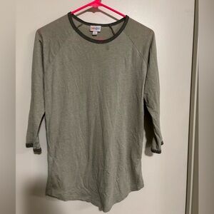 LuLaRoe 3/4 sleeve T-shirt
